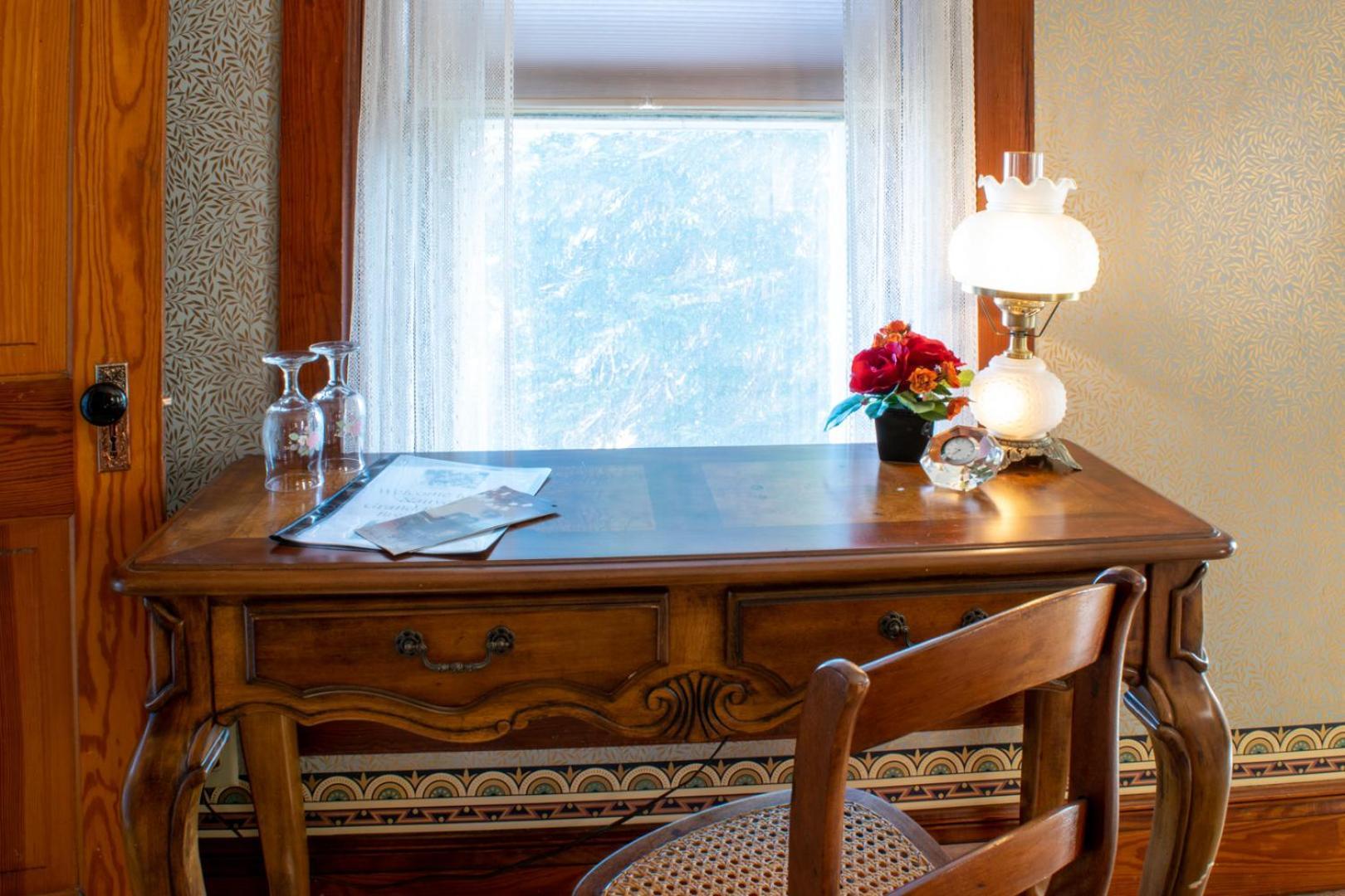 The Nauvoo Grand Bed & Breakfast Kültér fotó